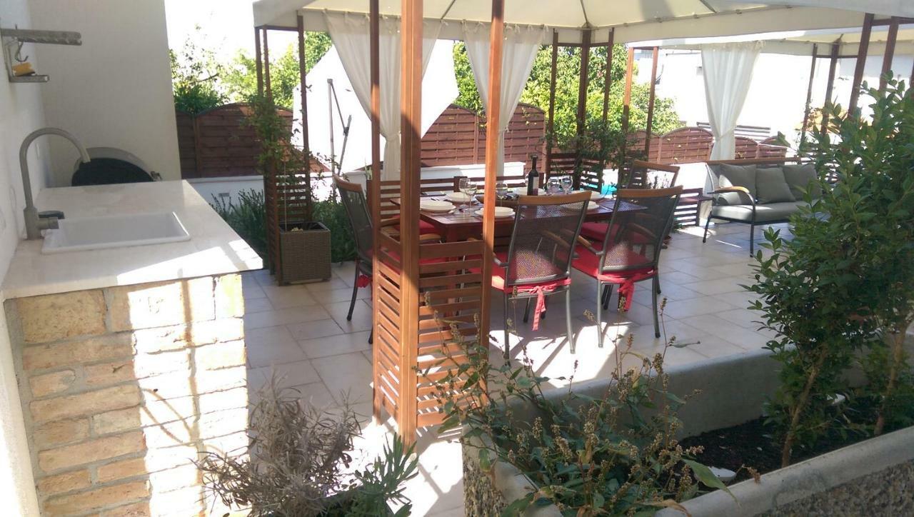 Holiday Home Olive Gradac  Dış mekan fotoğraf